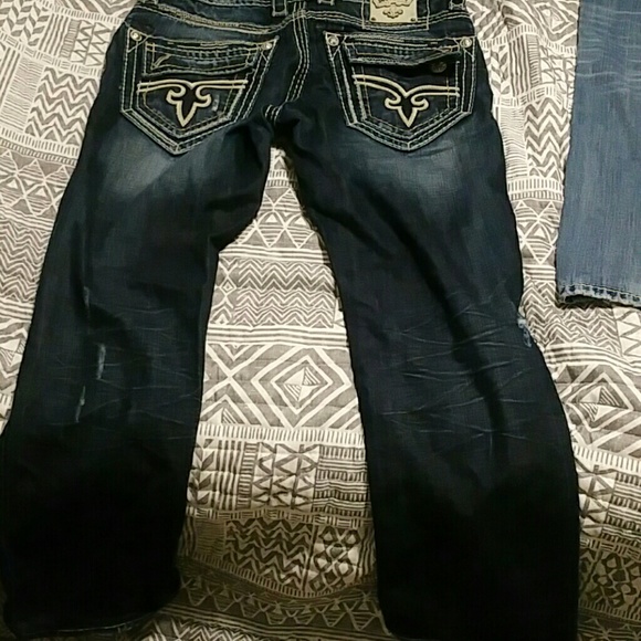 Jeans - Picture 1 of 5